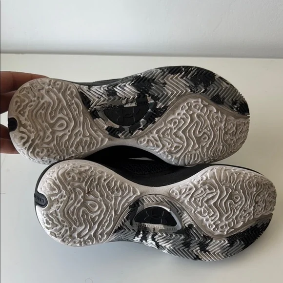 Under Armour Kids Black and White Sneakers - Picture 5 of 6